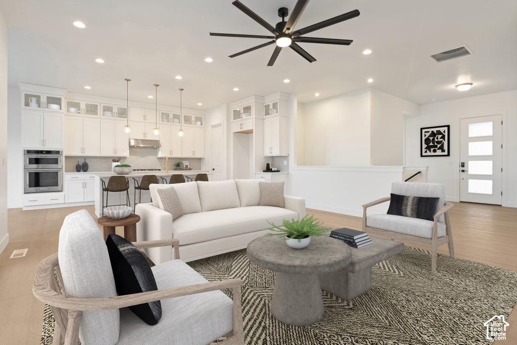 Photo of 1116 W GOSSAMER LN #7, Saratoga Springs, UT 84045 (MLS # 2188956)