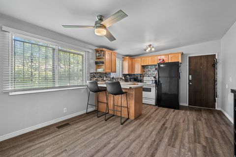 Tiny photo for 3421 W BRETT AVE, West Valley City, UT 84119 (MLS # 2156391)