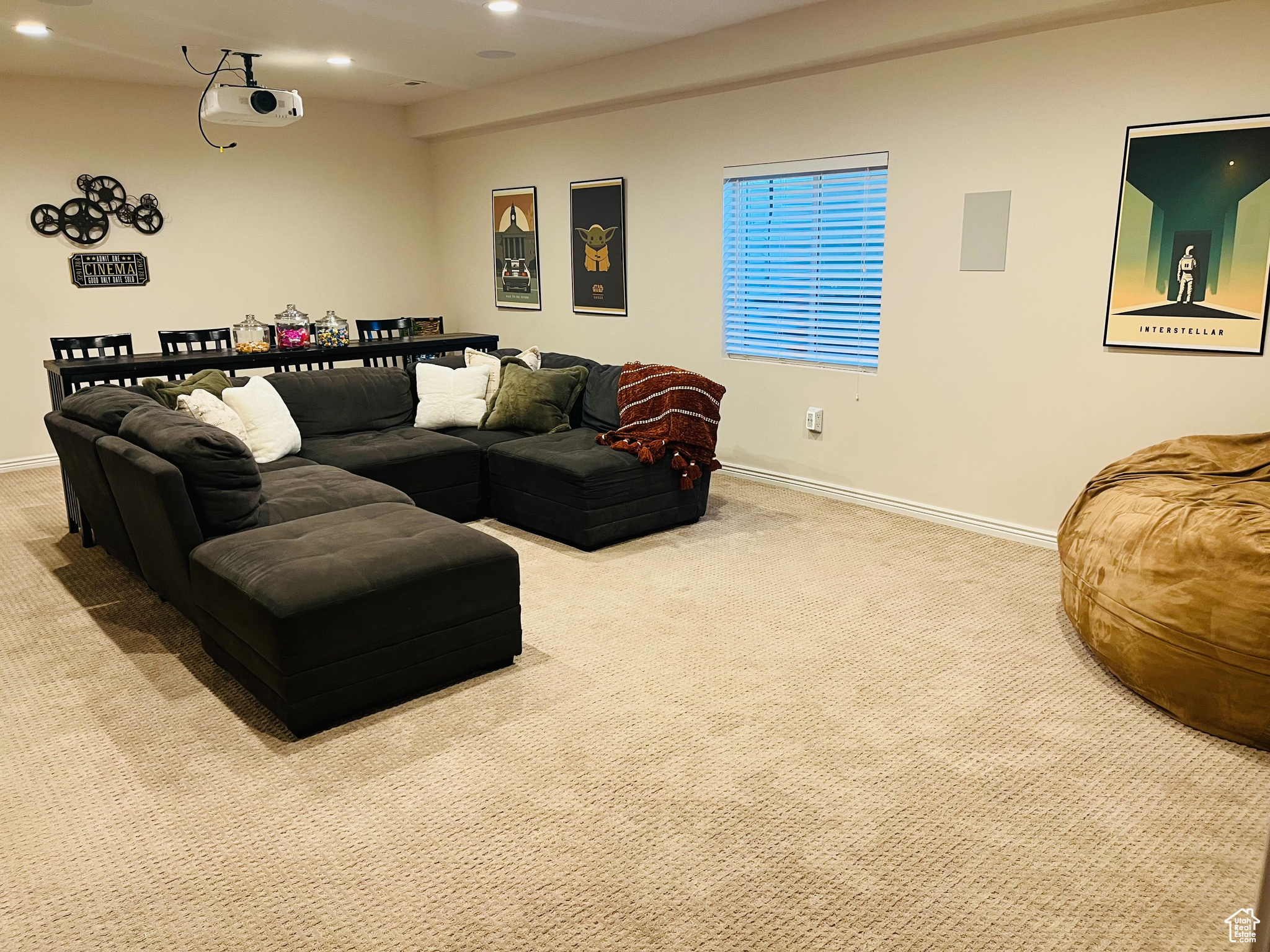 JOSHUA COURT 2 - Residential