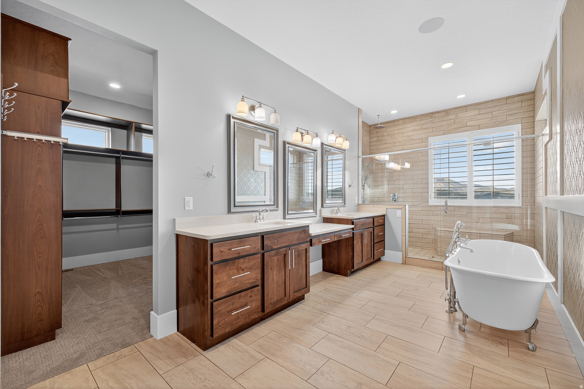 WESTVIEW - Residential