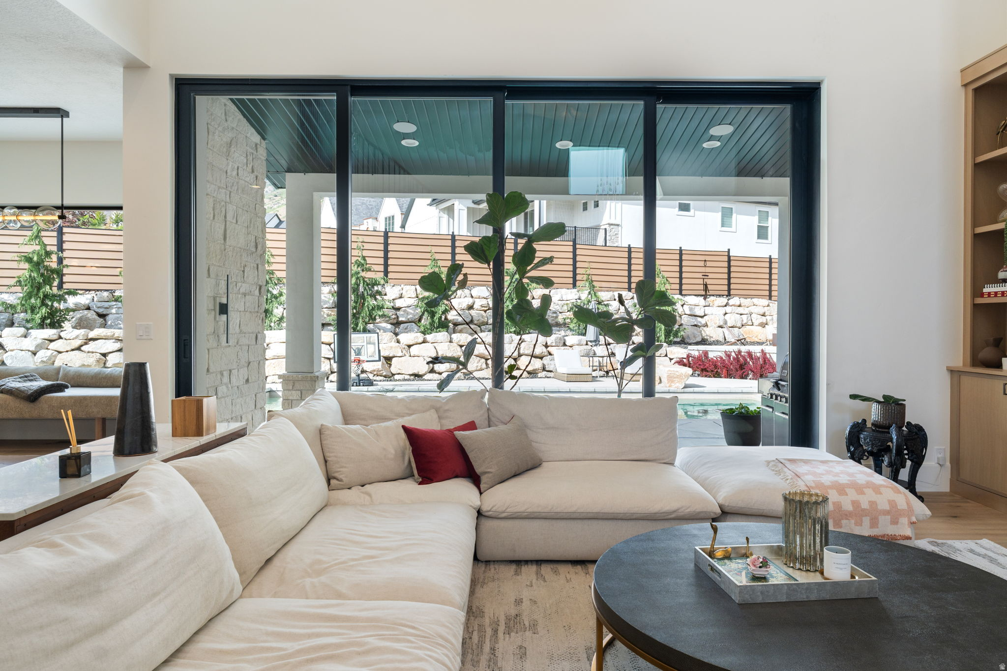 LAMBERT PARK ESTATES - Residential