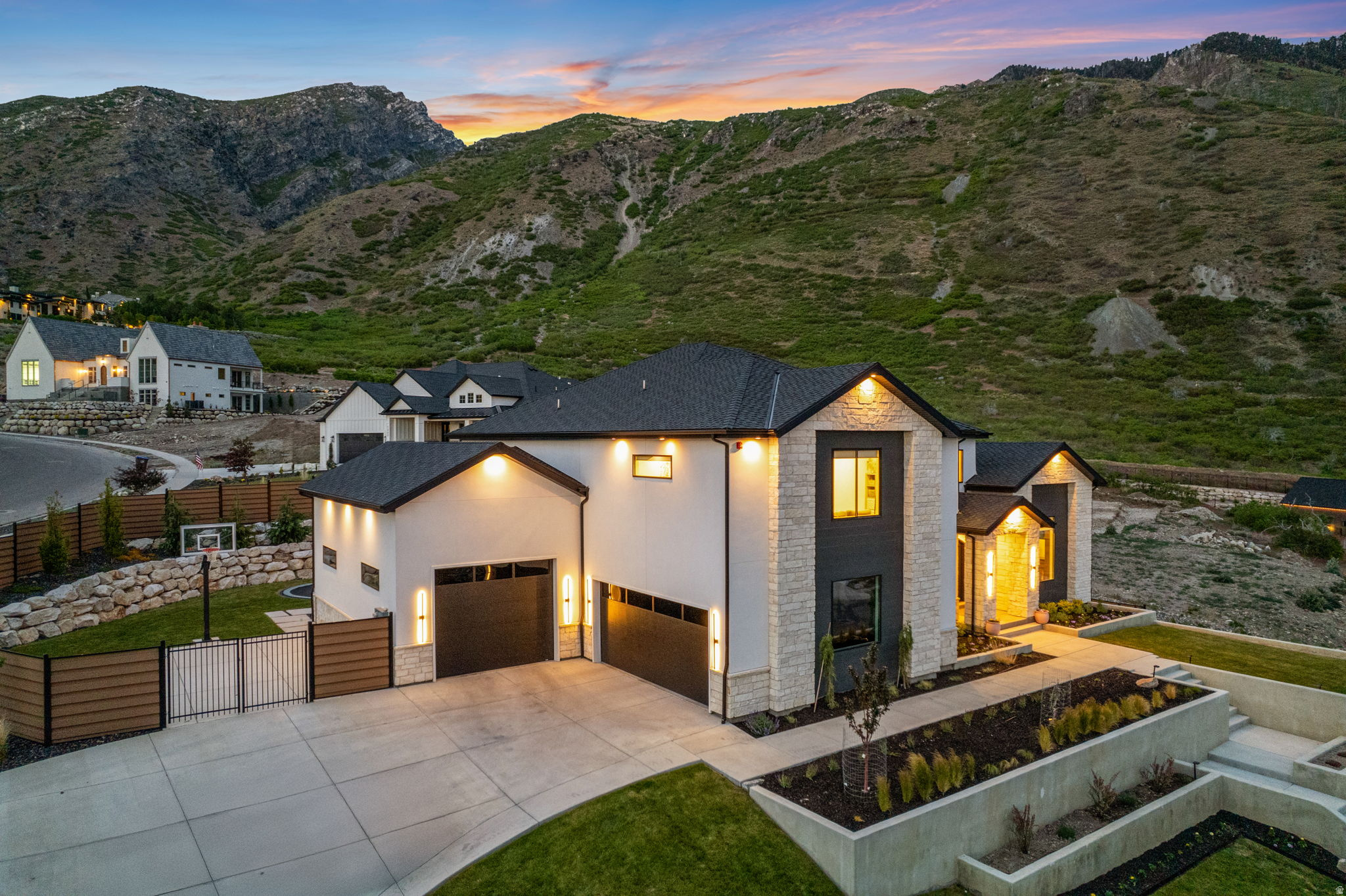 LAMBERT PARK ESTATES - Residential
