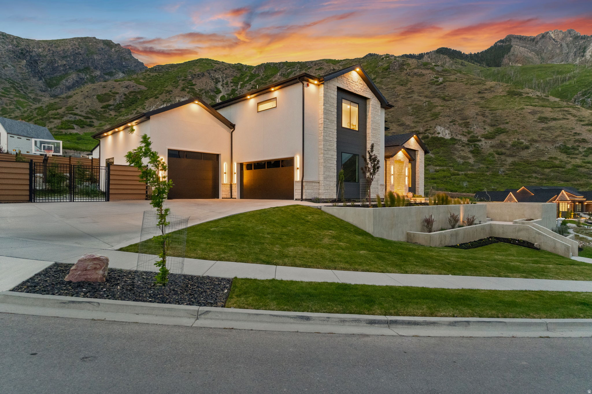 LAMBERT PARK ESTATES - Residential
