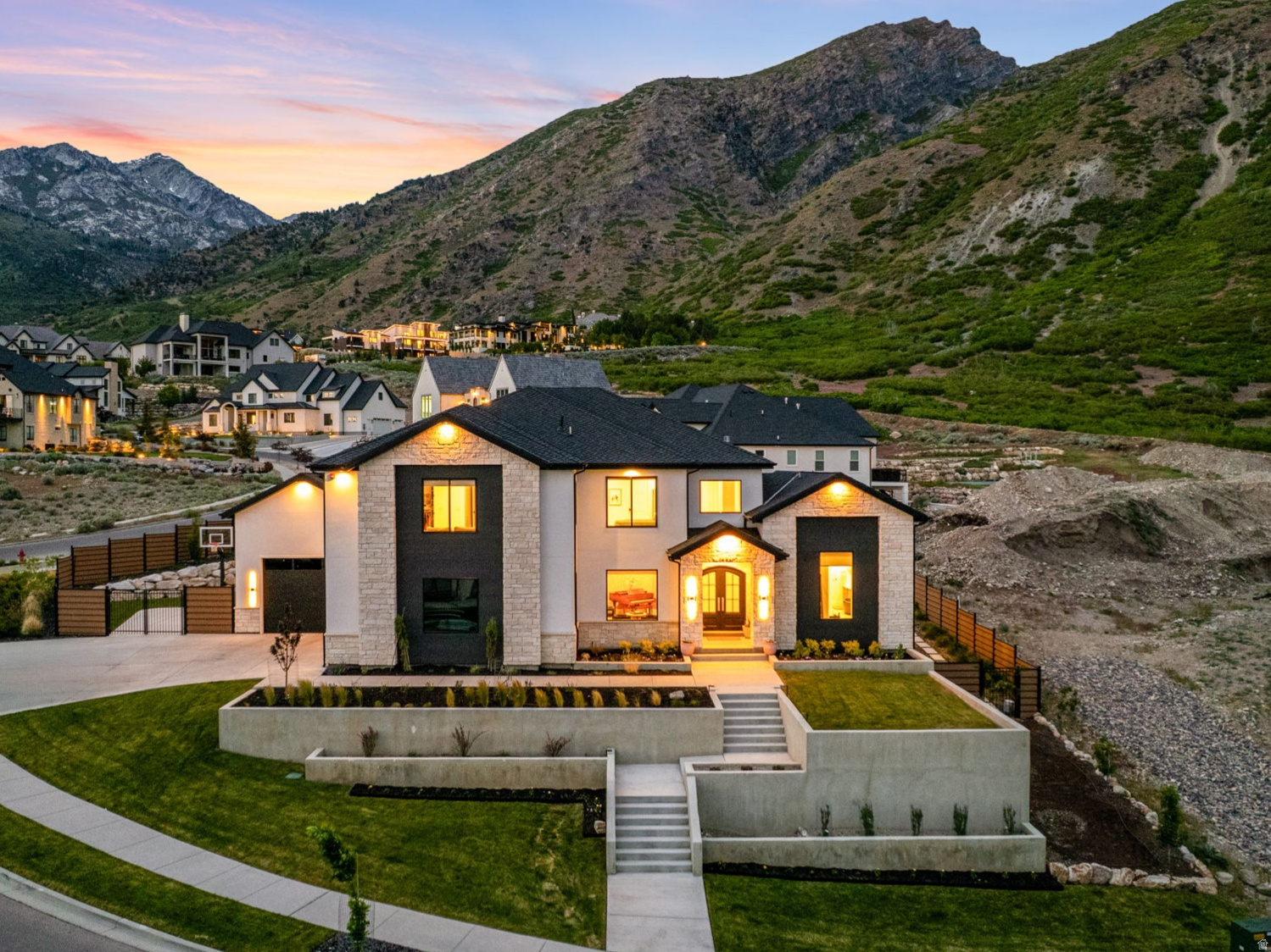 LAMBERT PARK ESTATES - Residential