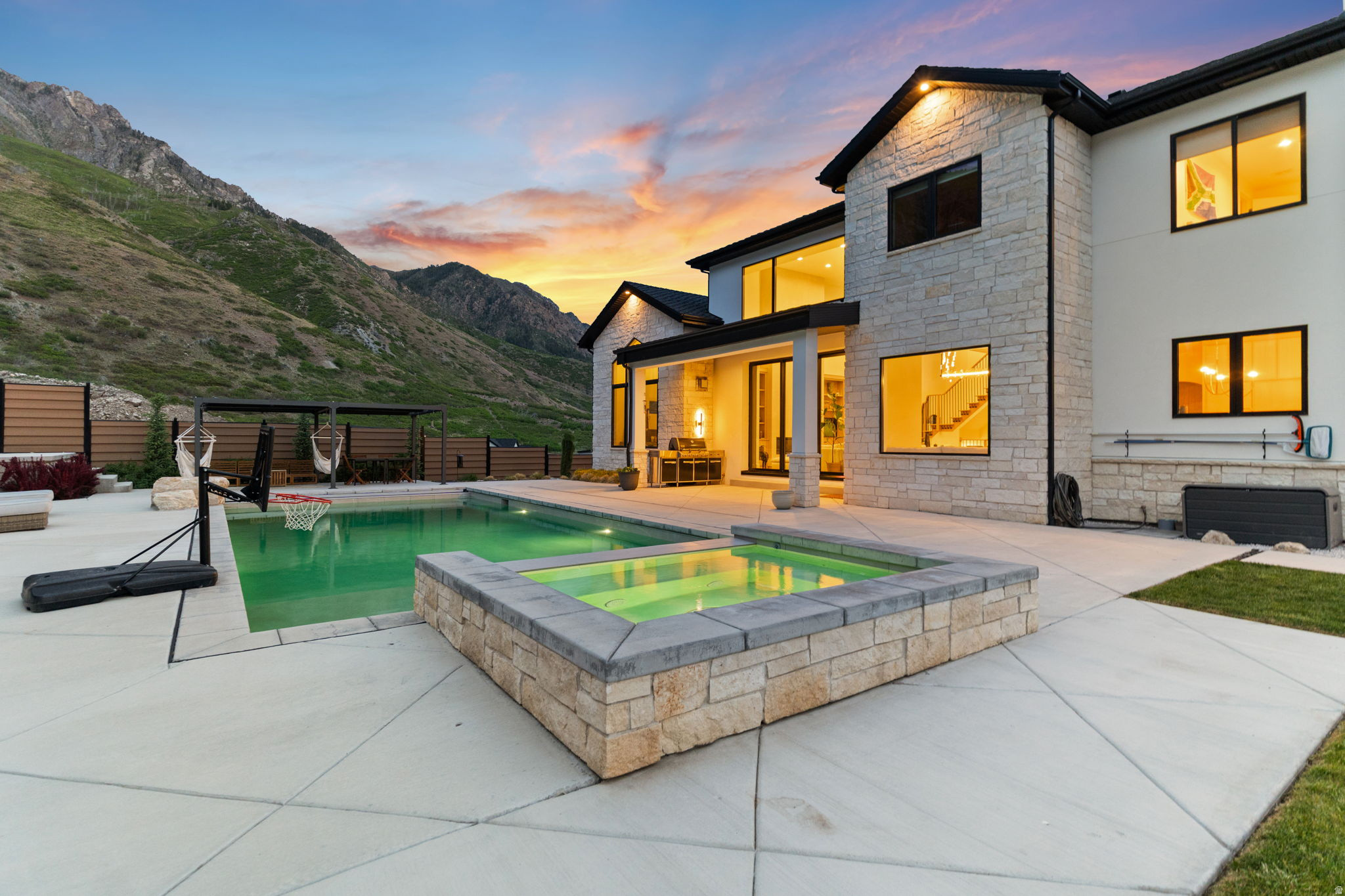 LAMBERT PARK ESTATES - Residential