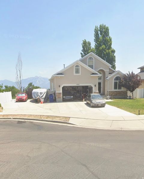 Photo of 14243 S MORNING LIGHT DR, Herriman, UT 84096 (MLS # 2125847)