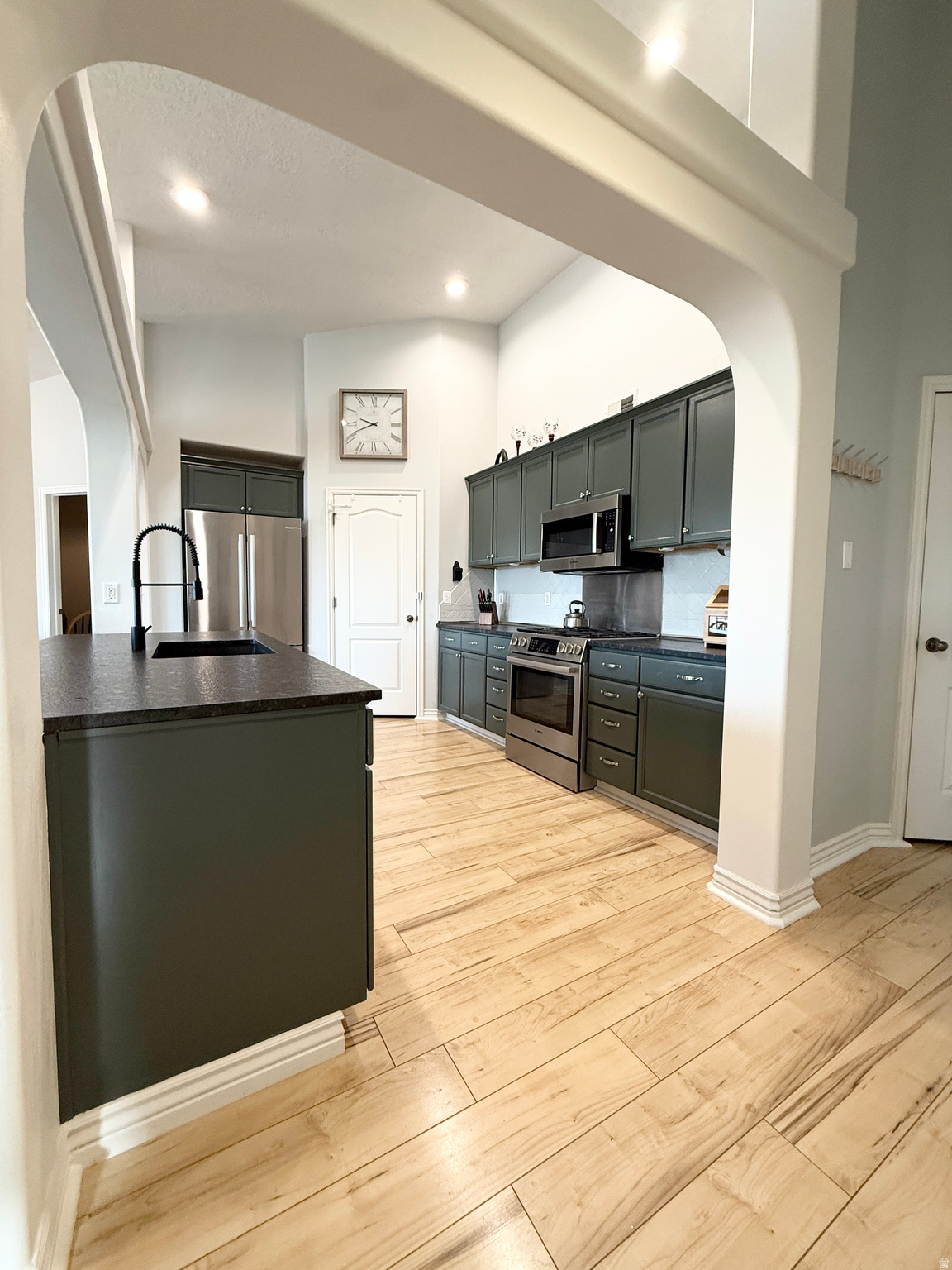 CAMBRIA CONDO - Residential