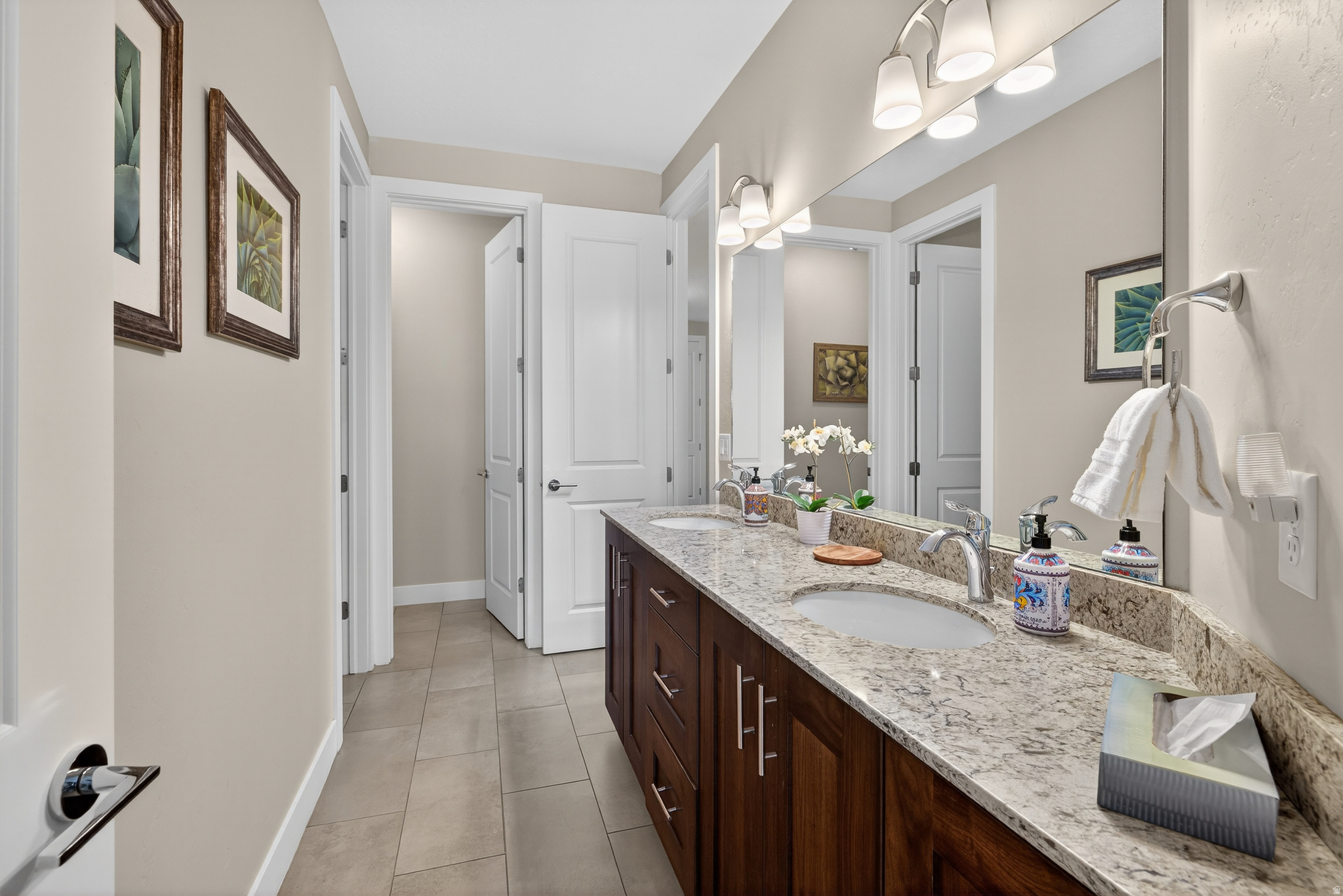 ENTRADA AT MOAB - Residential