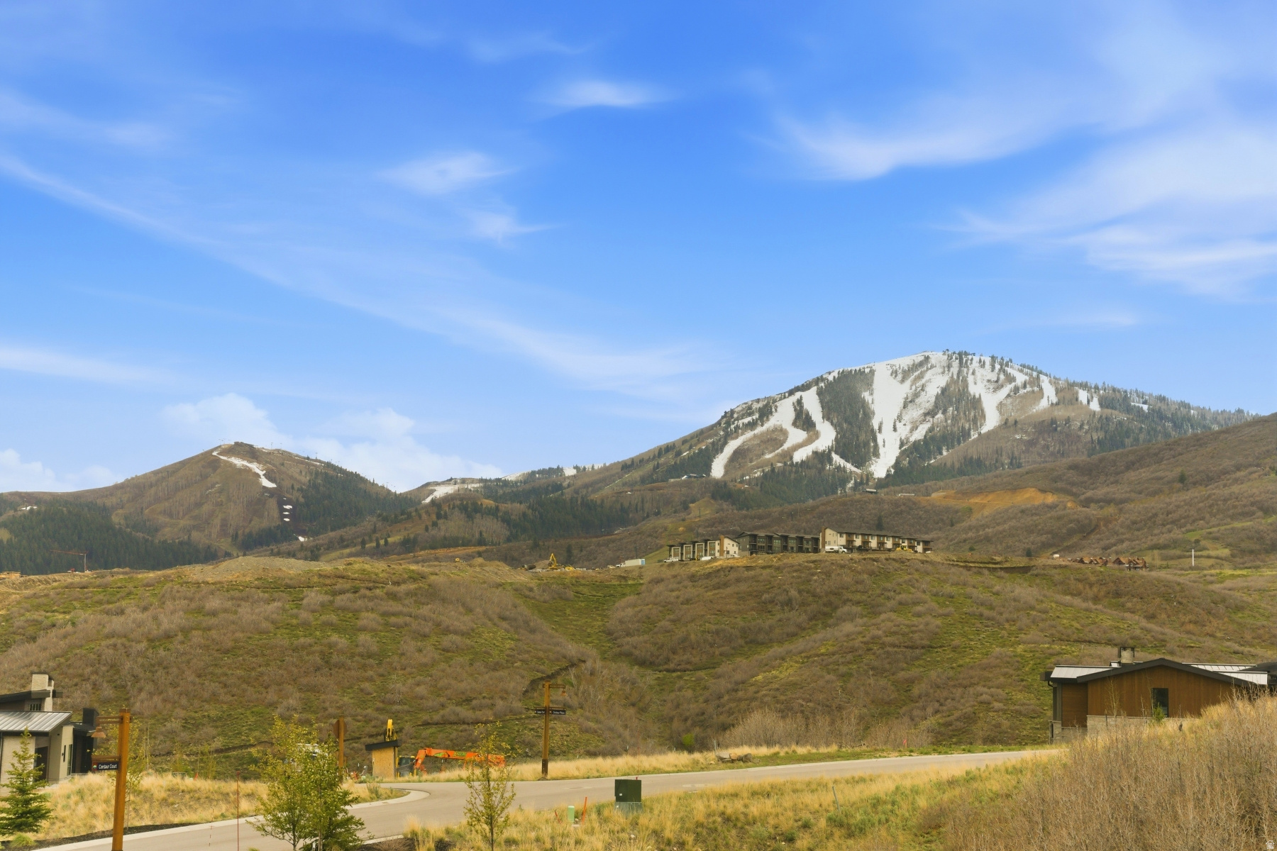 SKYRIDGE SUBDIVISION - Land