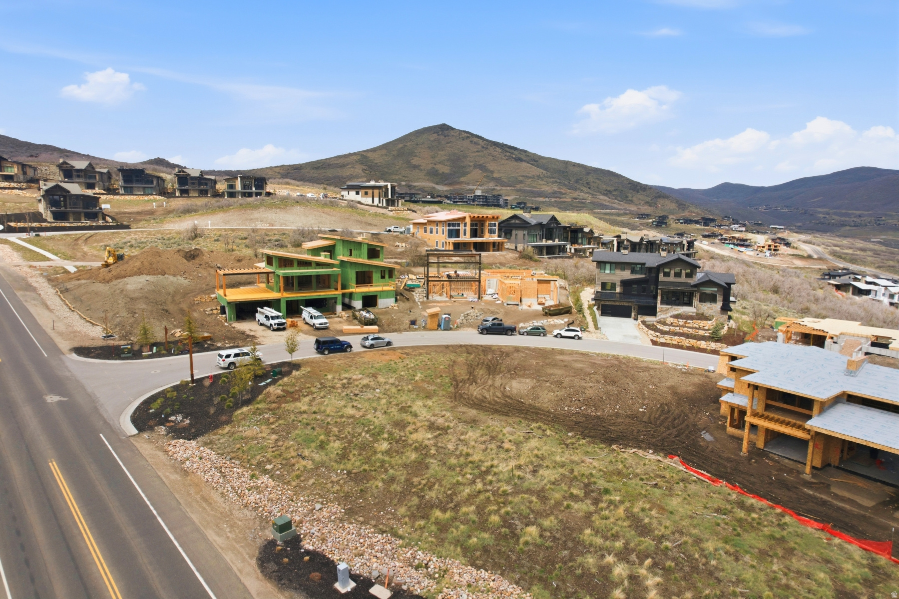 SKYRIDGE SUBDIVISION - Land