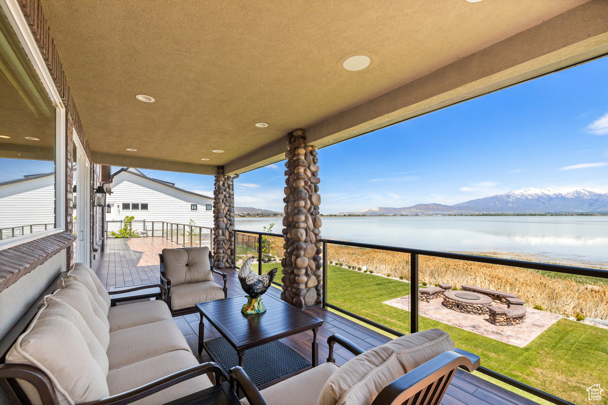 SARATOGA SPRINGS - Residential