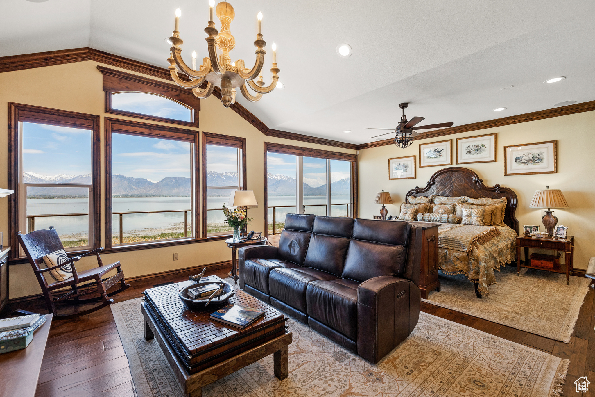 SARATOGA SPRINGS - Residential