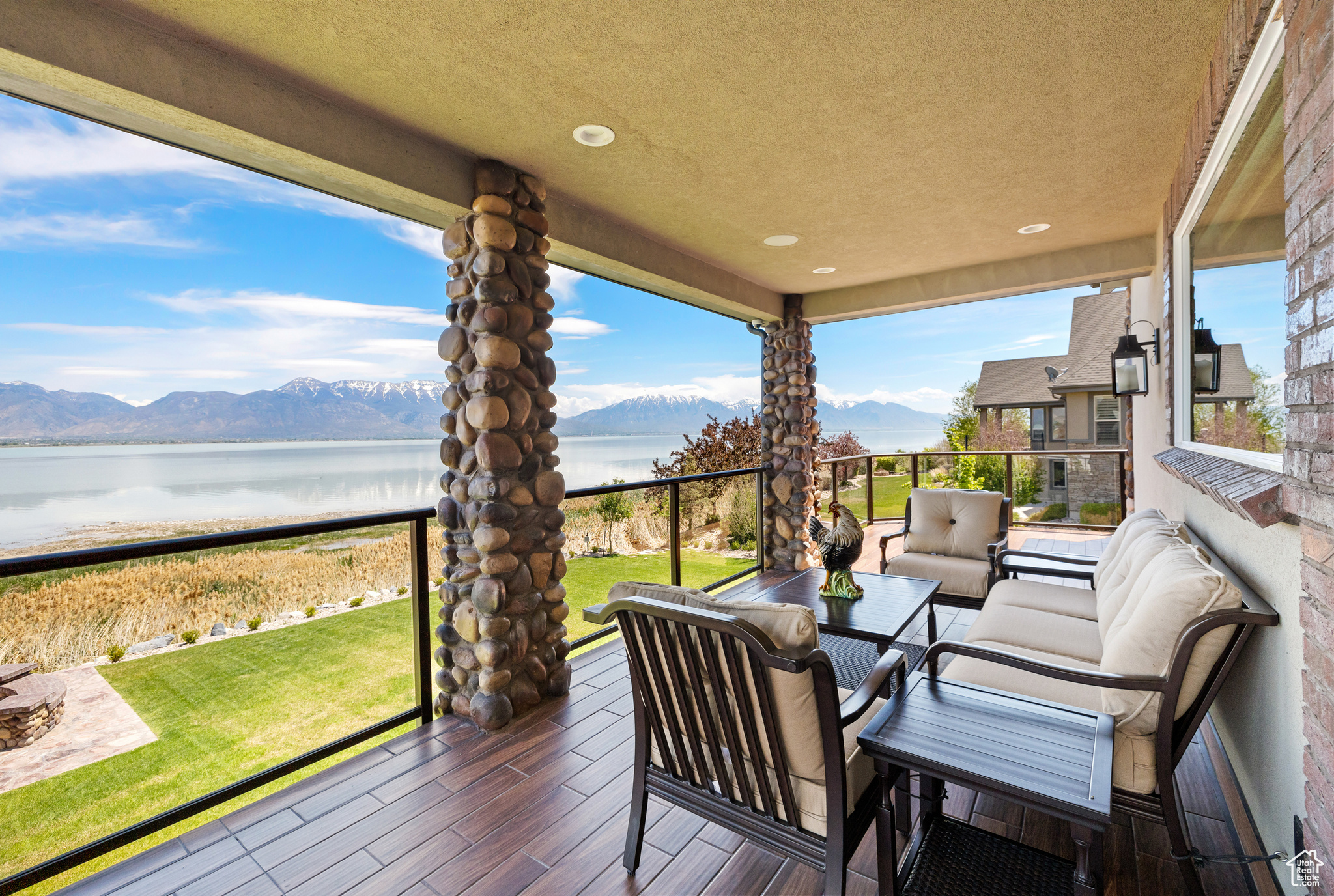 SARATOGA SPRINGS - Residential