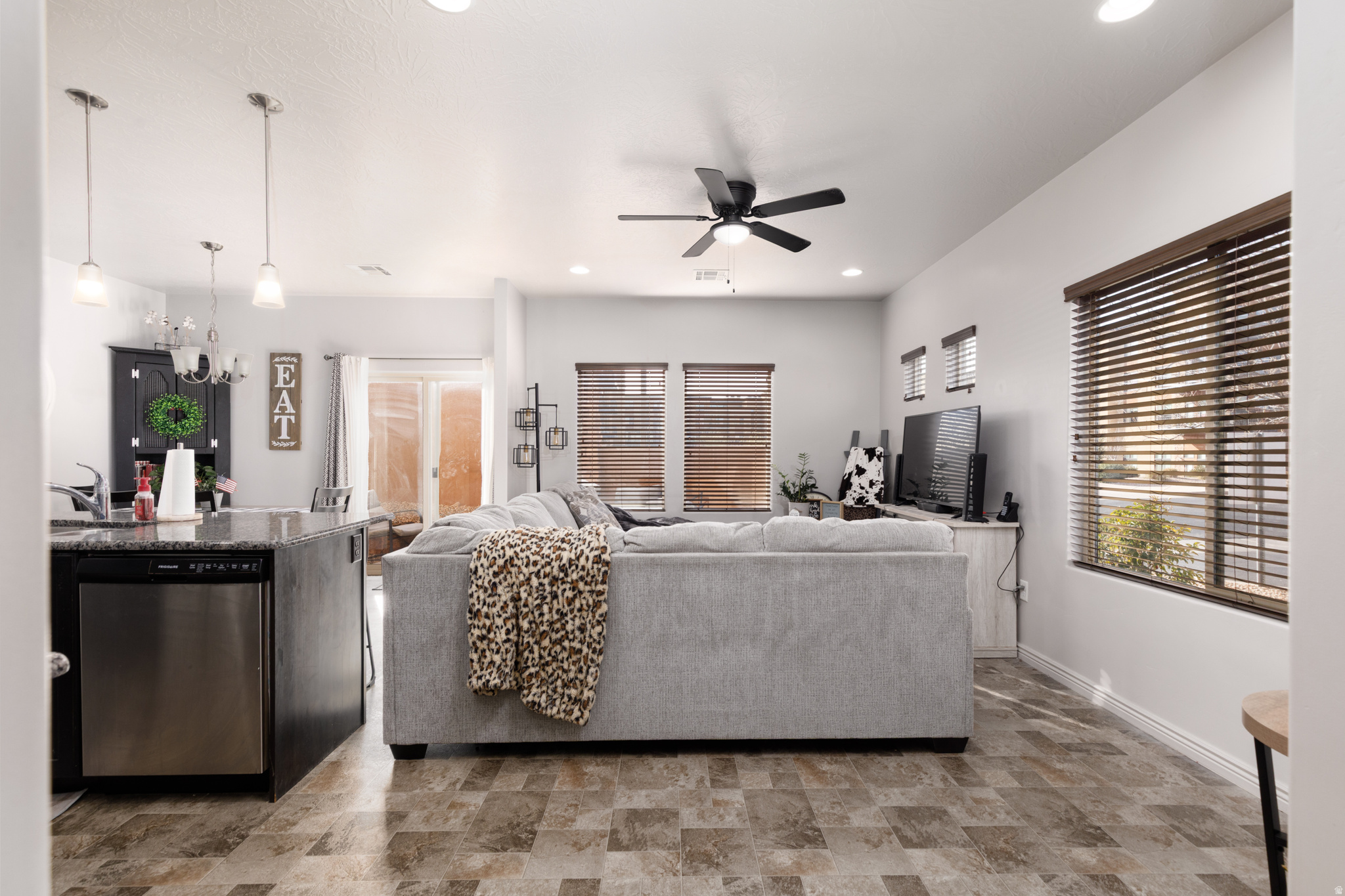 VILLAS AT SIENNA HILLS - Residential