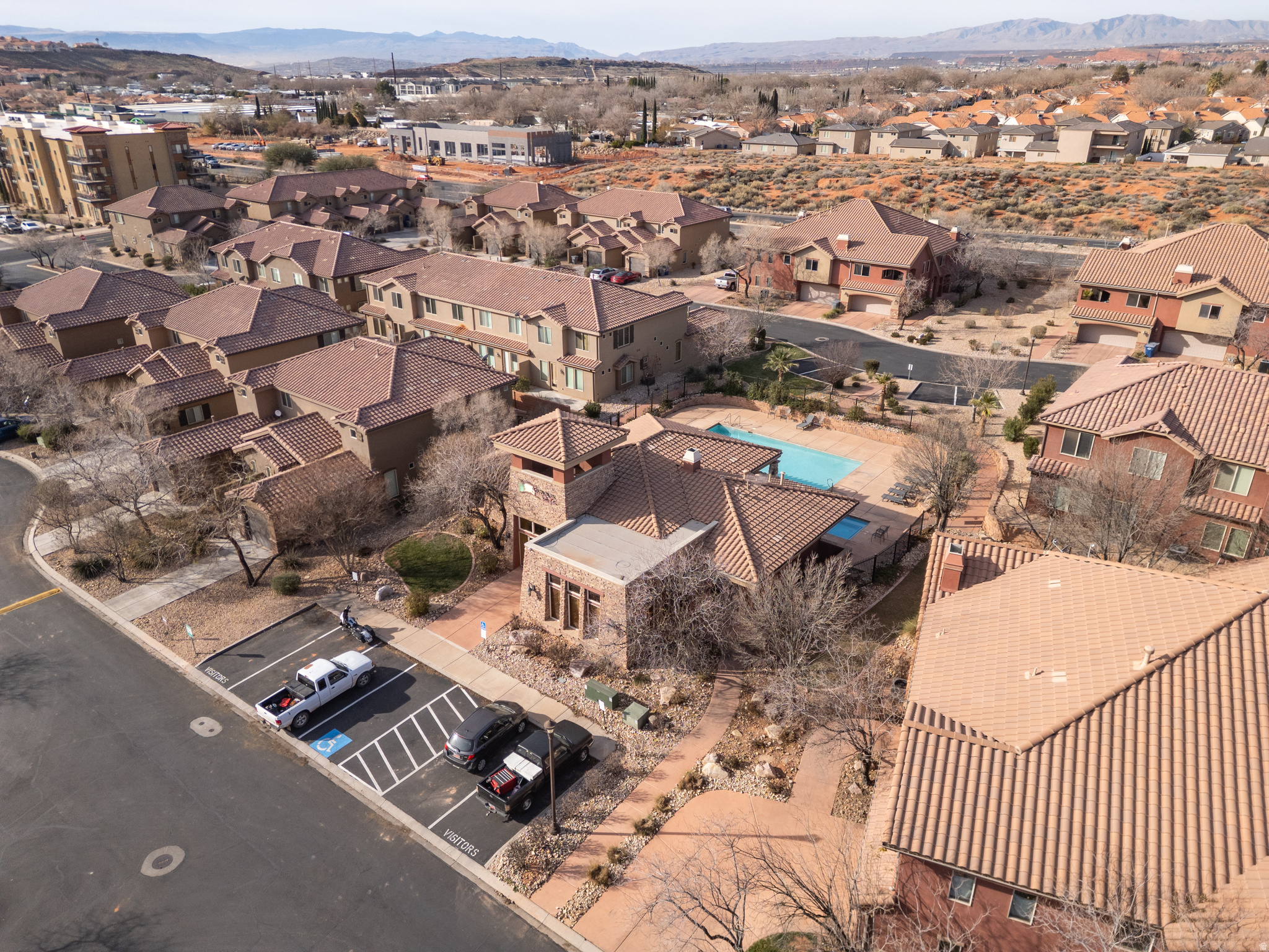 VILLAS AT SIENNA HILLS - Residential