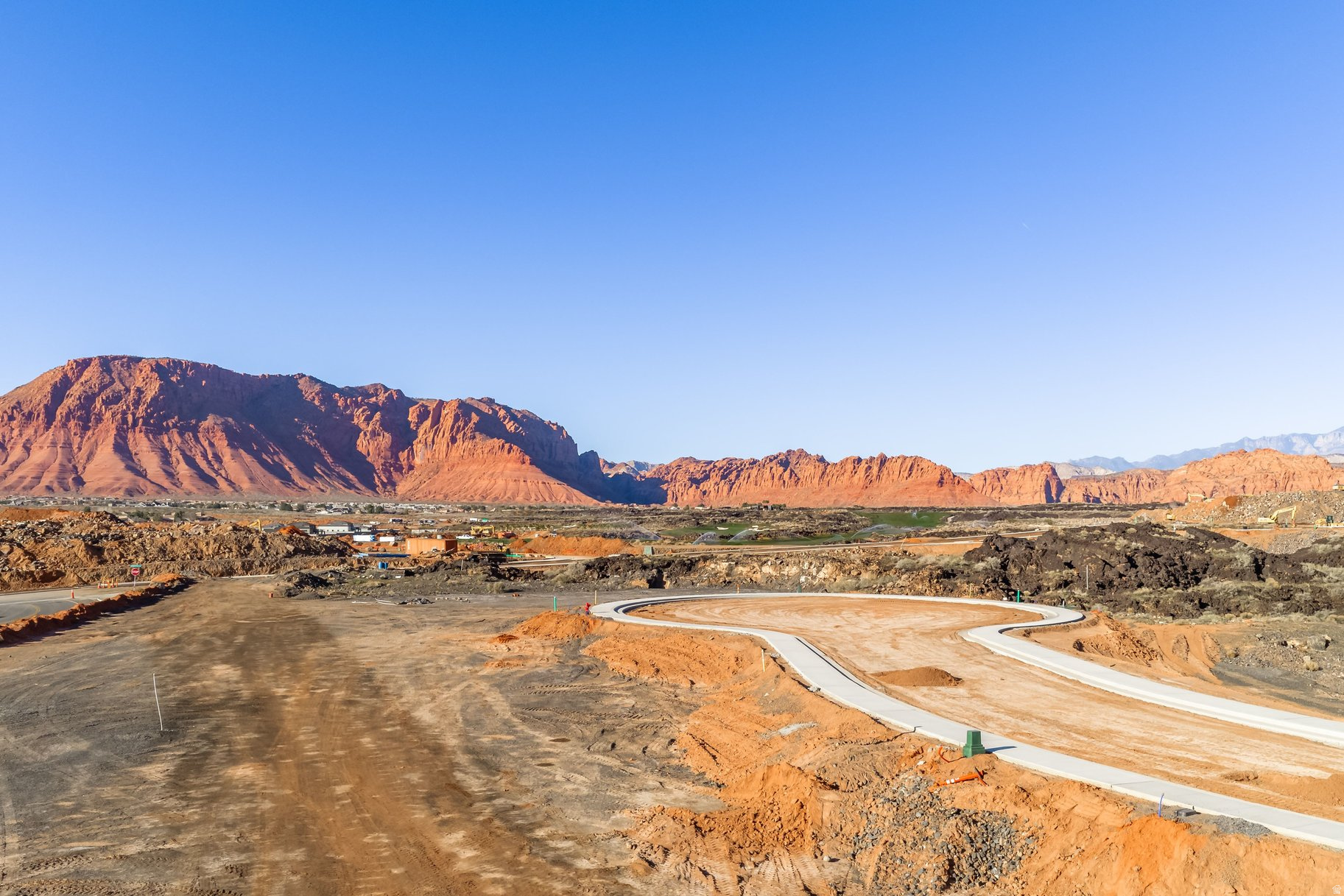 SILVER REEF AT BLACK DESERT - Land