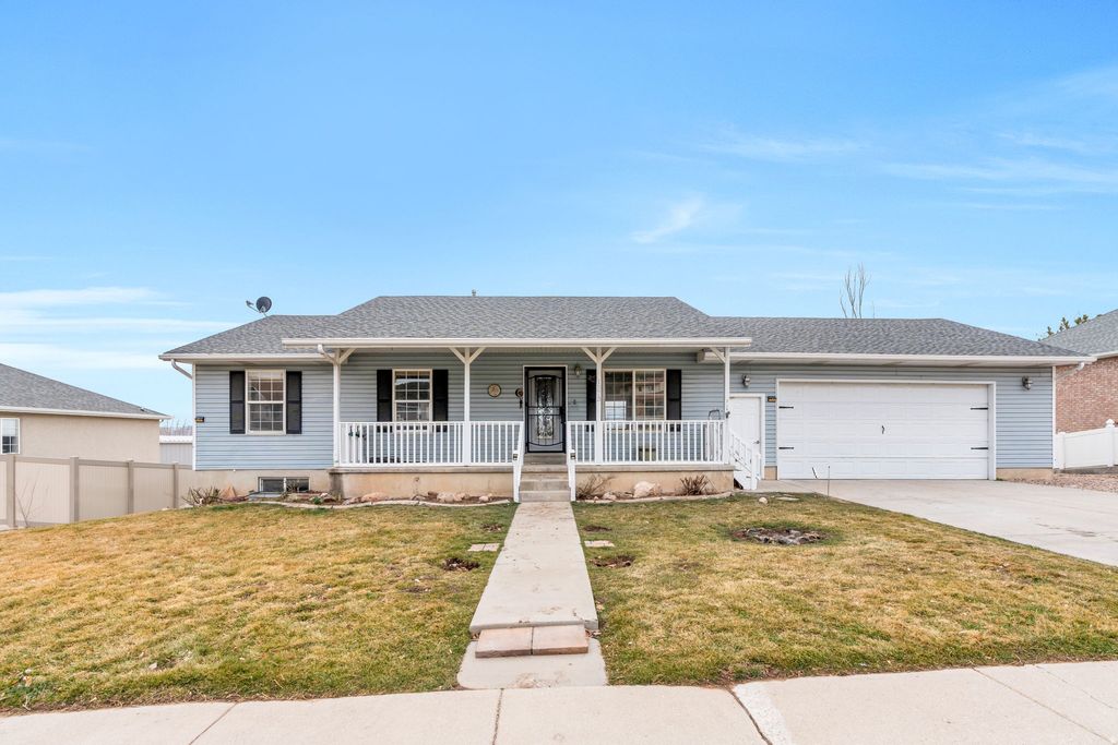Photo of 1373 N 600 E, Nephi, UT 84648 (MLS # 2139379)
