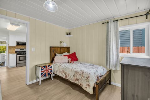 Tiny photo for 1131 E EMERSON AVE S, Salt Lake City, UT 84105 (MLS # 2151003)