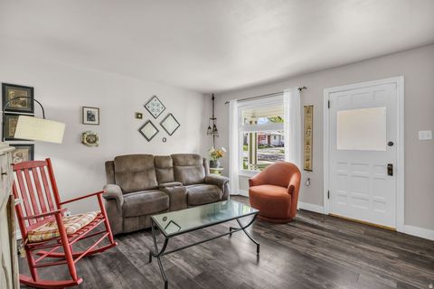 Tiny photo for 1131 E EMERSON AVE S, Salt Lake City, UT 84105 (MLS # 2151003)