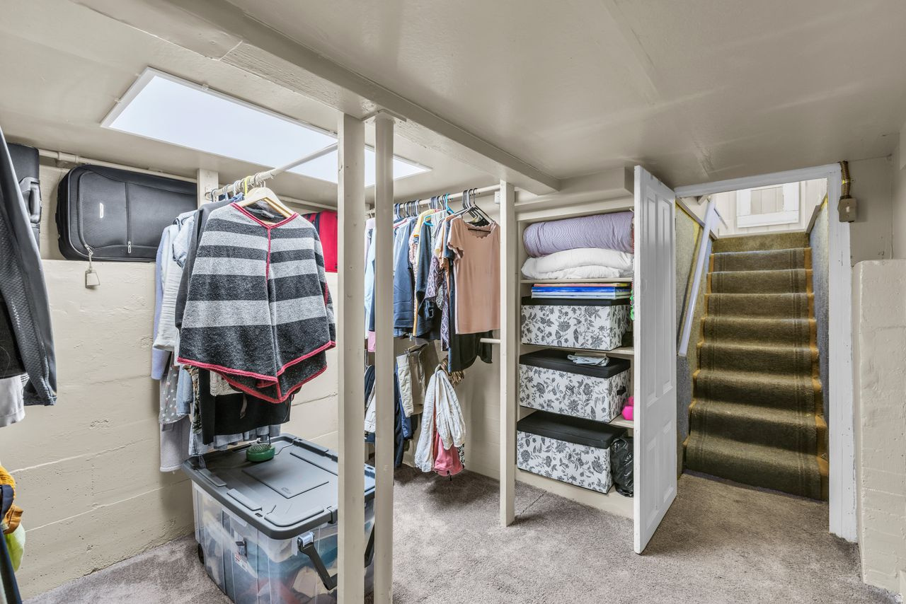 LINCOLN PARK - Residential