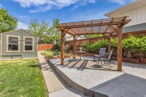 Tiny photo for 1131 E EMERSON AVE S, Salt Lake City, UT 84105 (MLS # 2151003)