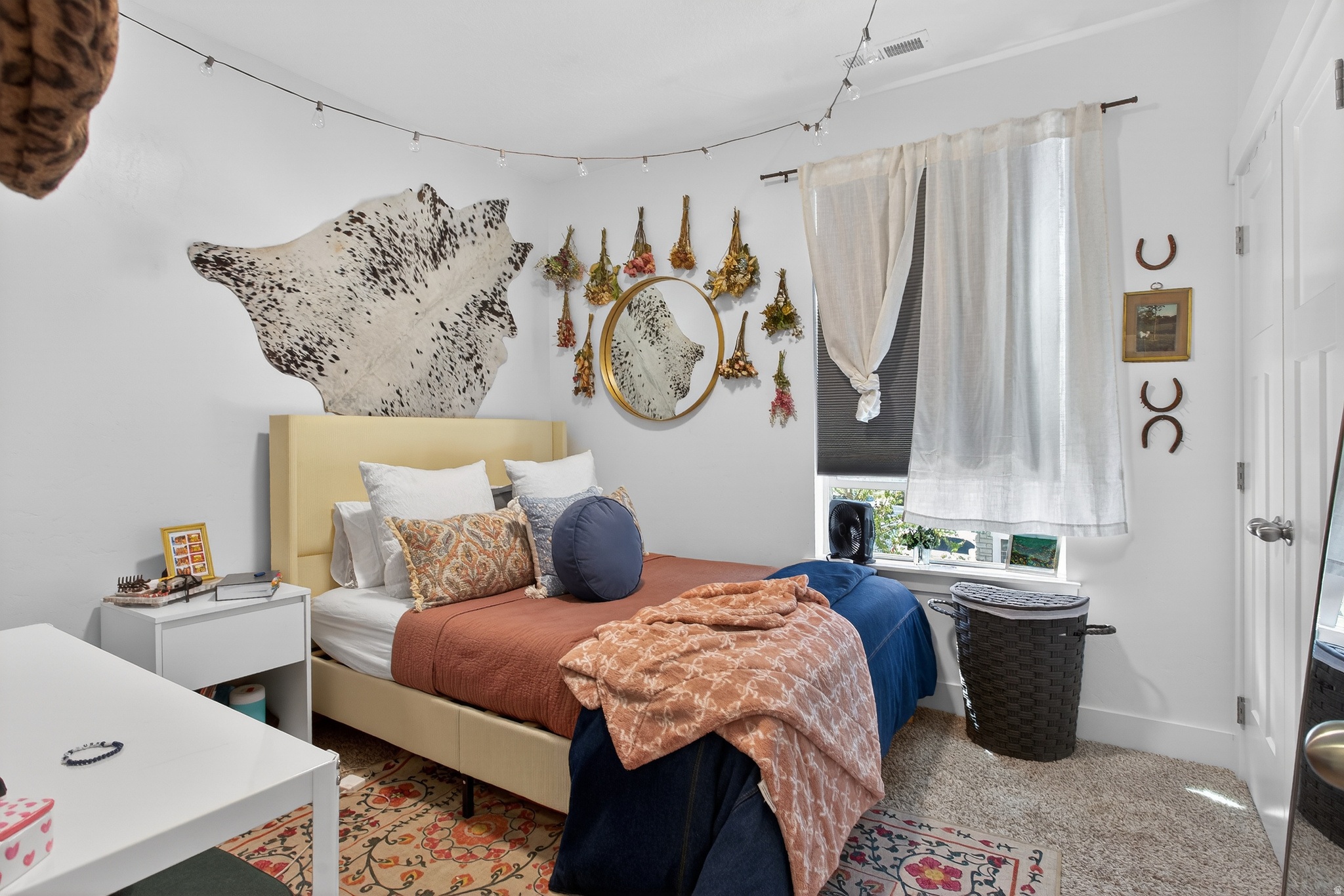 LAKEFRONT AT VINEYARD - Residential