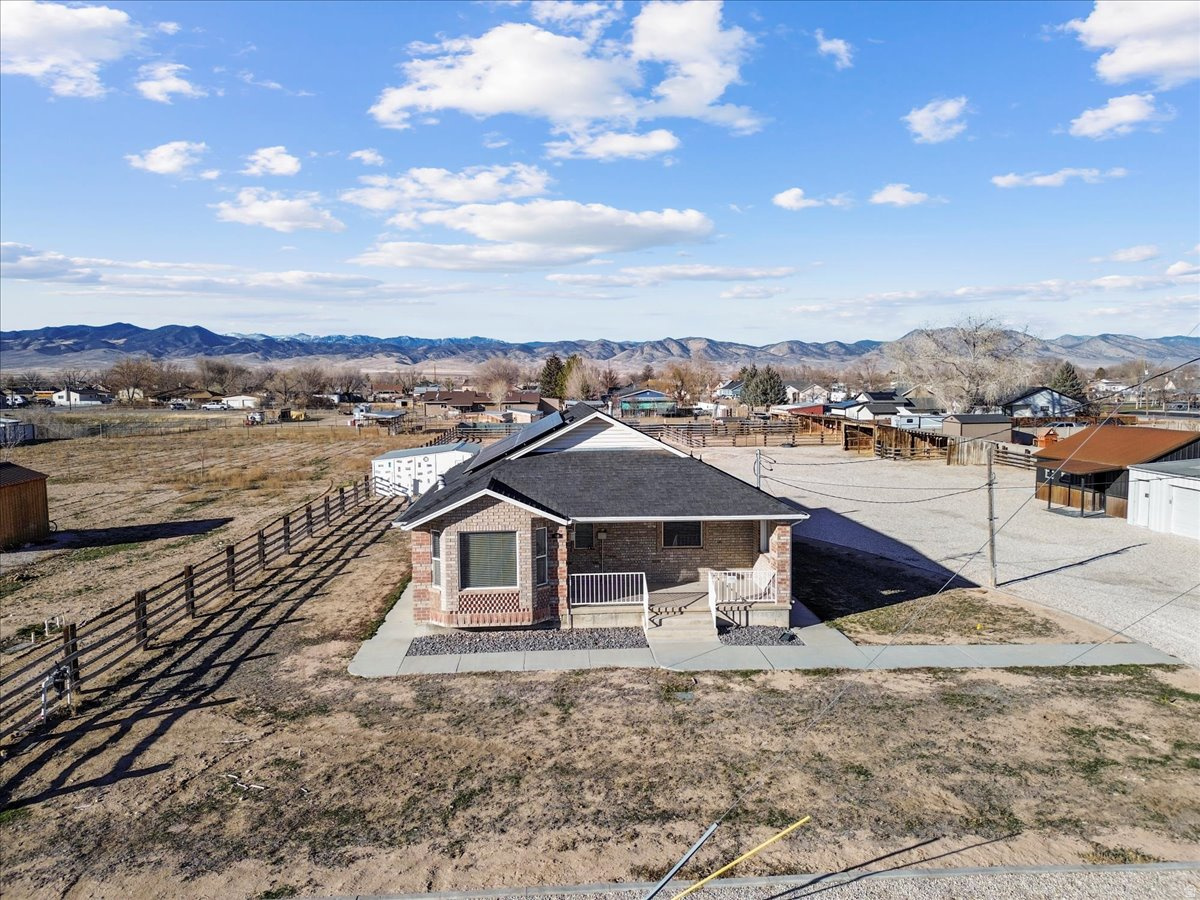 YOUNG PROPERTY - Residential