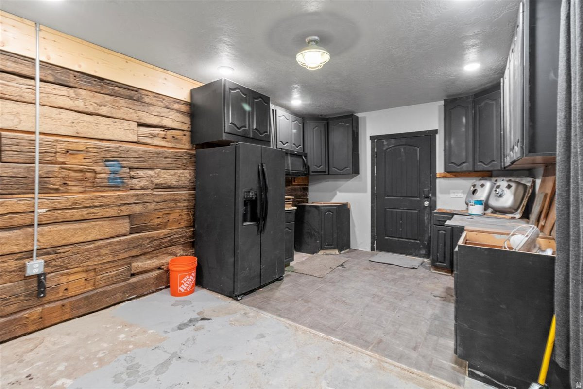 YOUNG PROPERTY - Residential