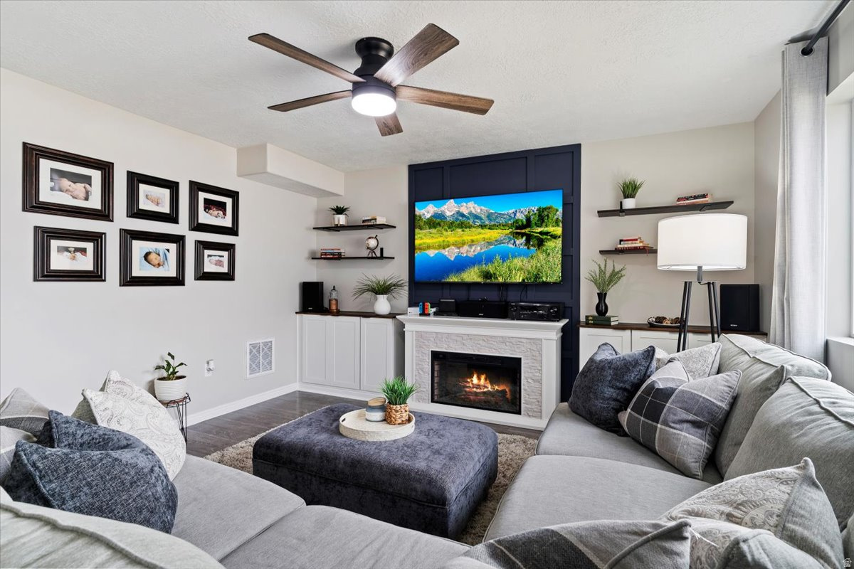 STILL WATER LAKE EST - Residential