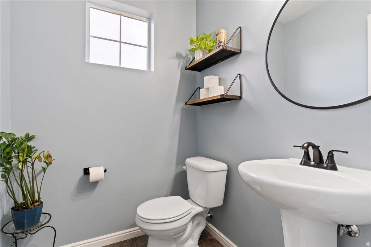 STILL WATER LAKE EST - Residential