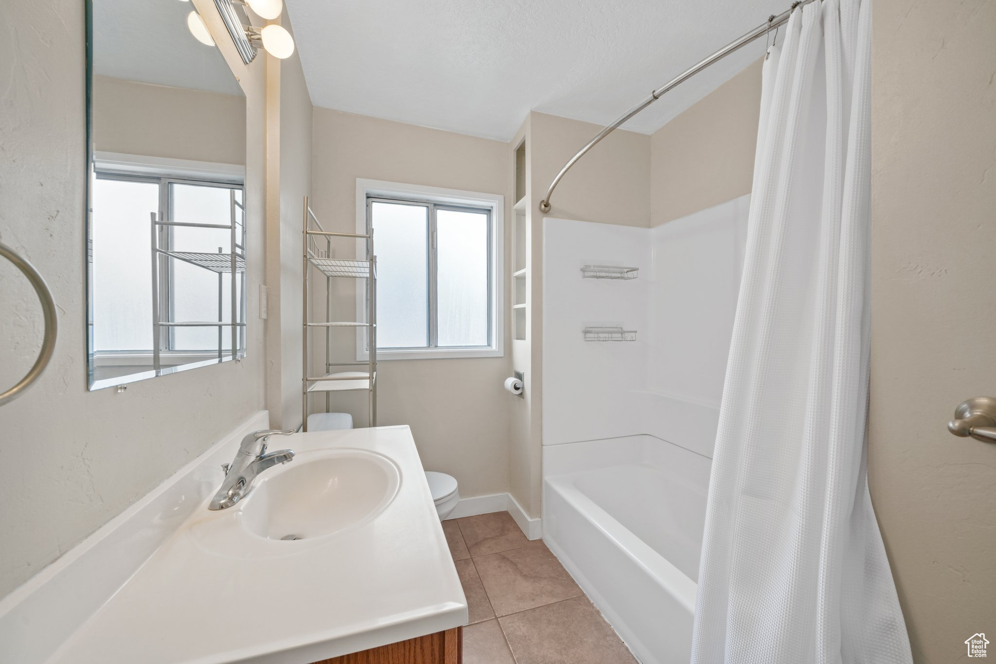 328 E 200, Springville, Utah image 20
