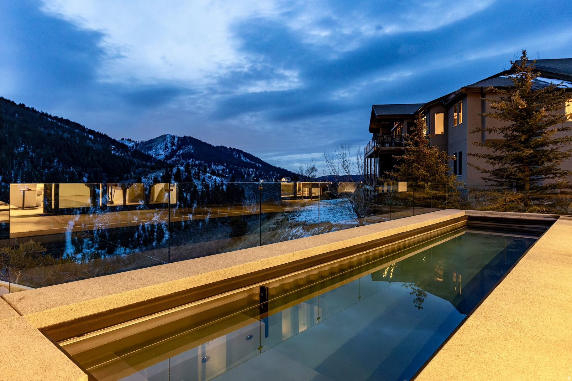 PINERIDGE SUB - Residential