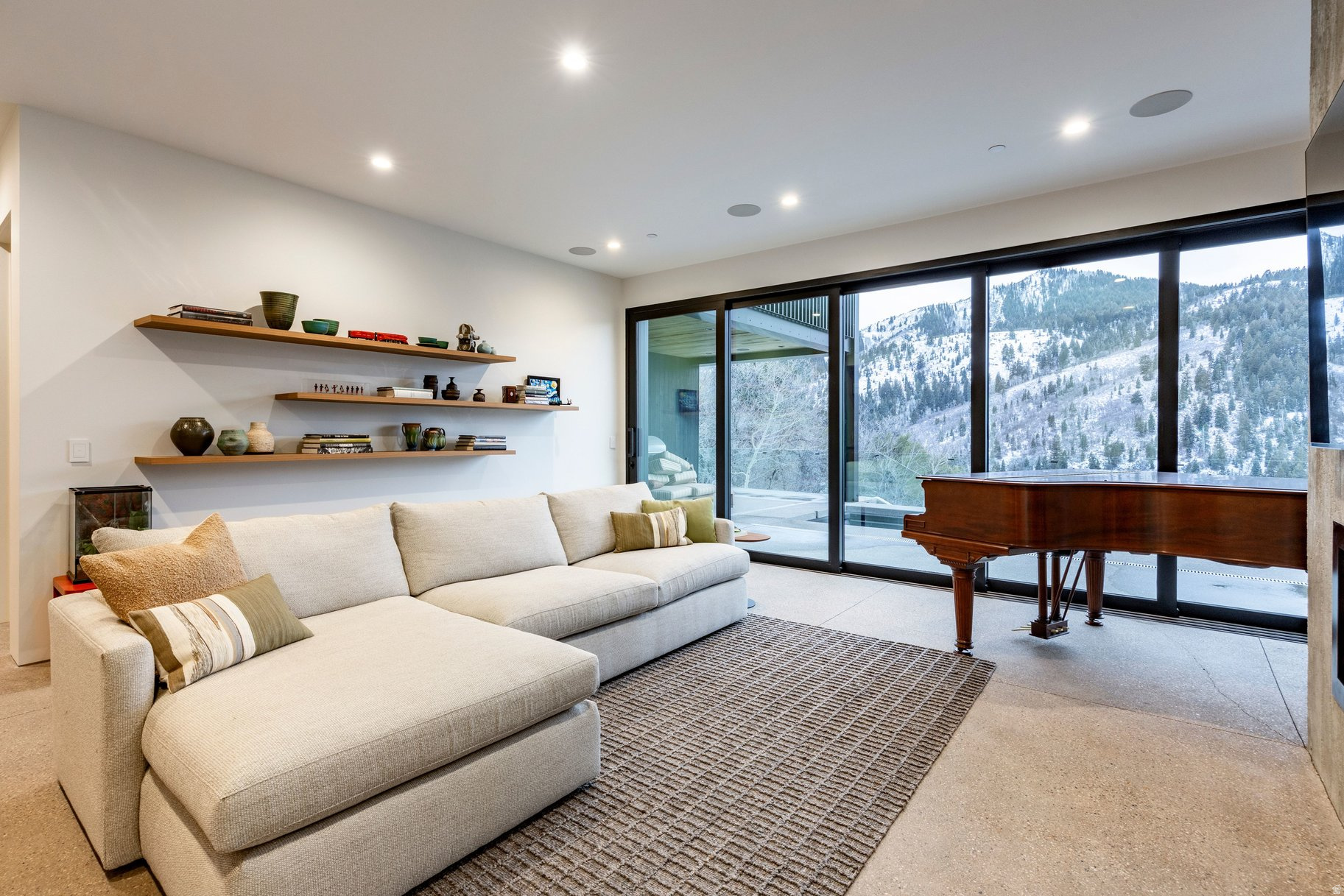 PINERIDGE SUB - Residential