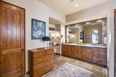 Tiny photo for 3052 N SNOW PKWY #5, Saint George, UT 84770 (MLS # 2185630)