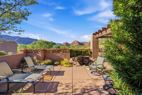 Tiny photo for 3052 N SNOW PKWY #5, Saint George, UT 84770 (MLS # 2185630)