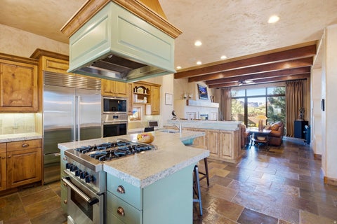 Tiny photo for 3052 N SNOW PKWY #5, Saint George, UT 84770 (MLS # 2185630)
