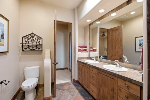 Tiny photo for 3052 N SNOW PKWY #5, Saint George, UT 84770 (MLS # 2185630)