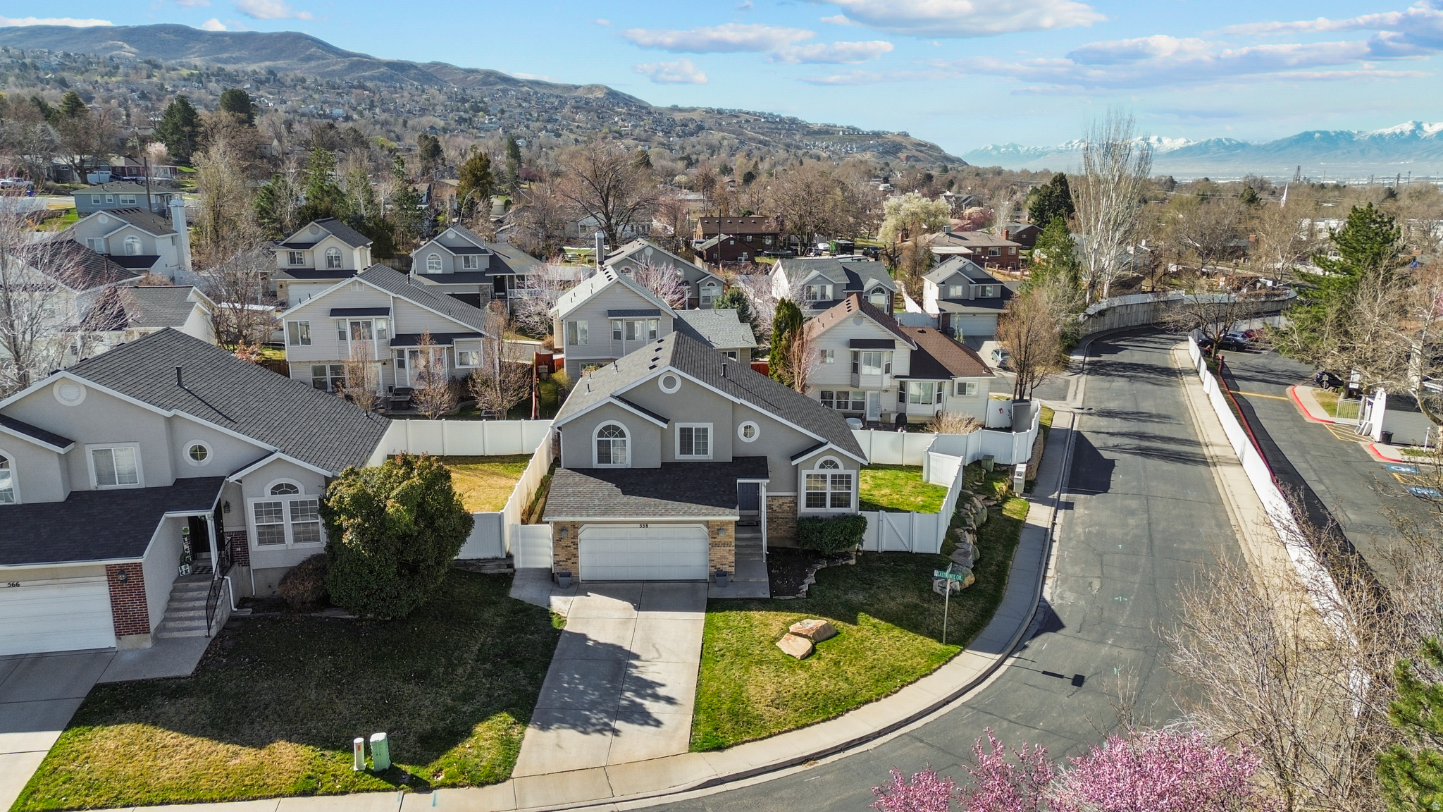 EASTPOINTE - Residential