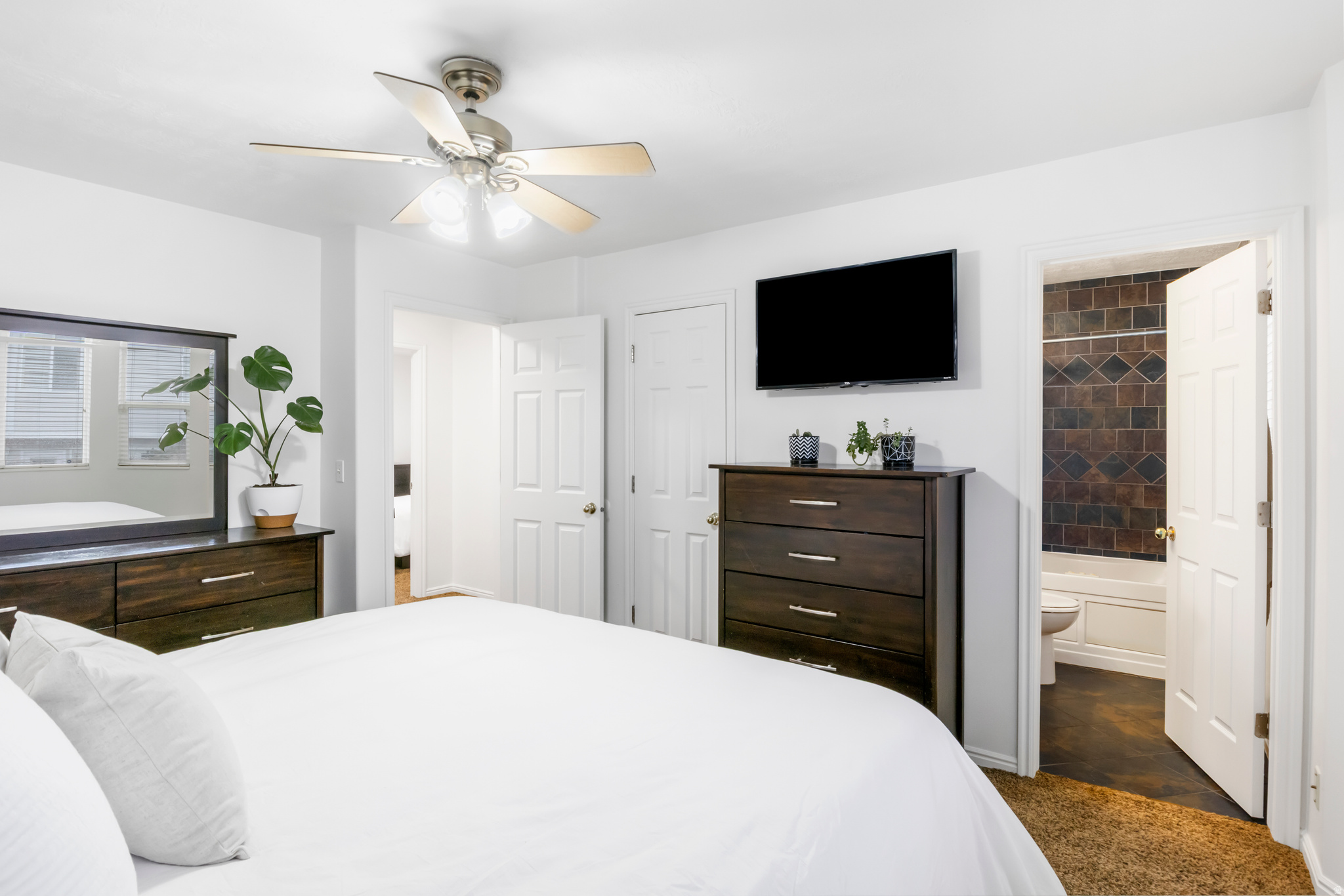 EASTPOINTE - Residential