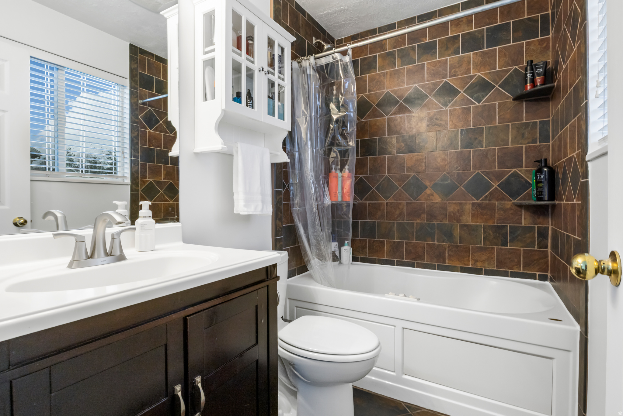 EASTPOINTE - Residential