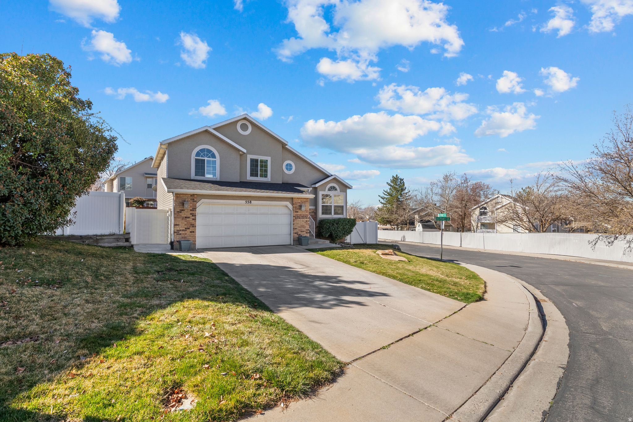 EASTPOINTE - Residential