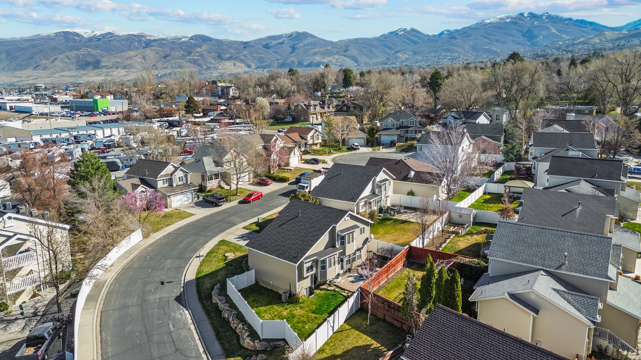 EASTPOINTE - Residential