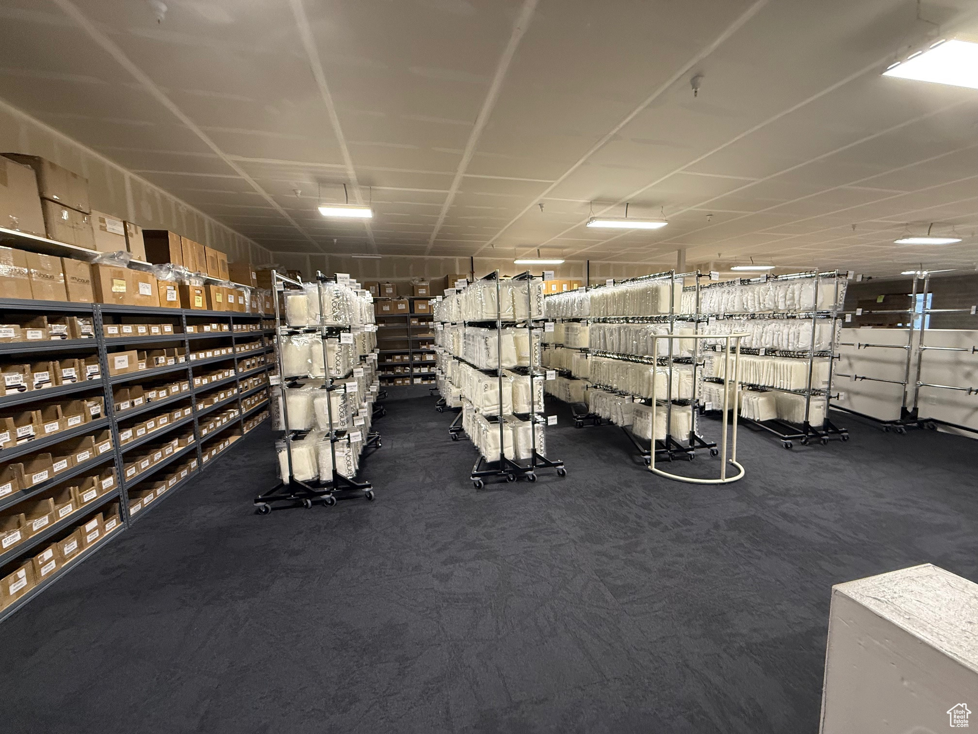 CLEAR LAKE - Commercial Lease