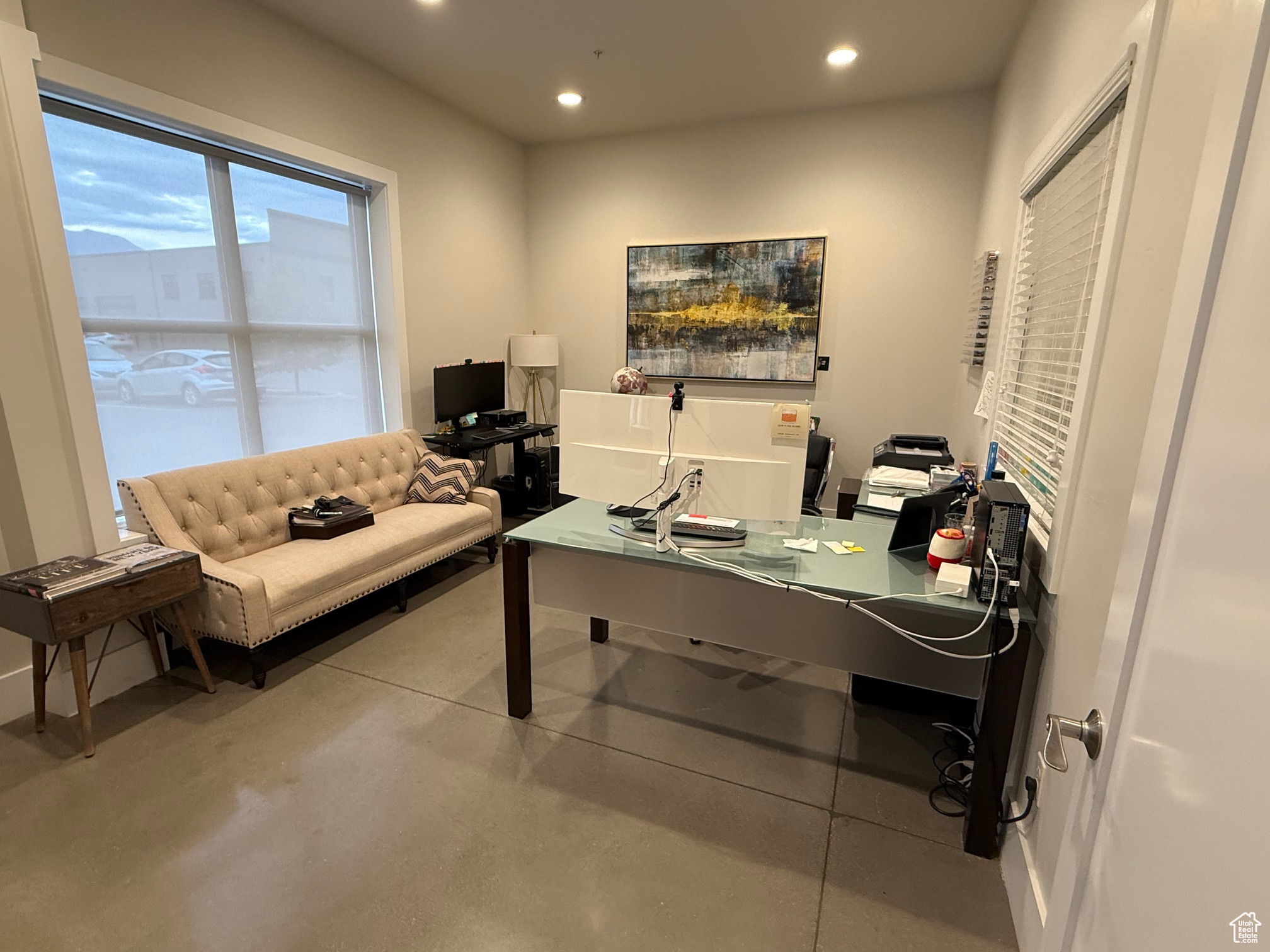 CLEAR LAKE - Commercial Lease