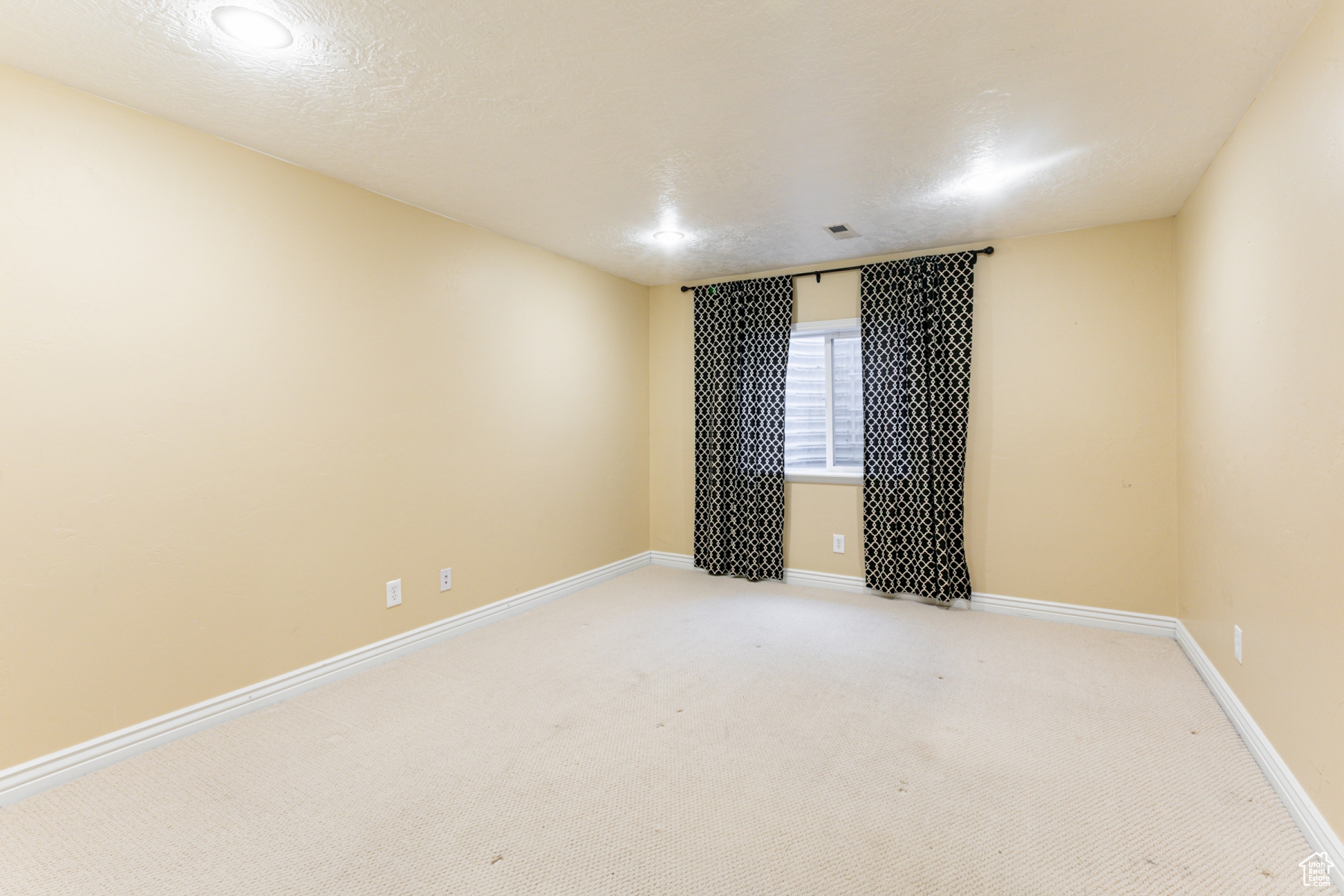 KENNECOTT - Residential