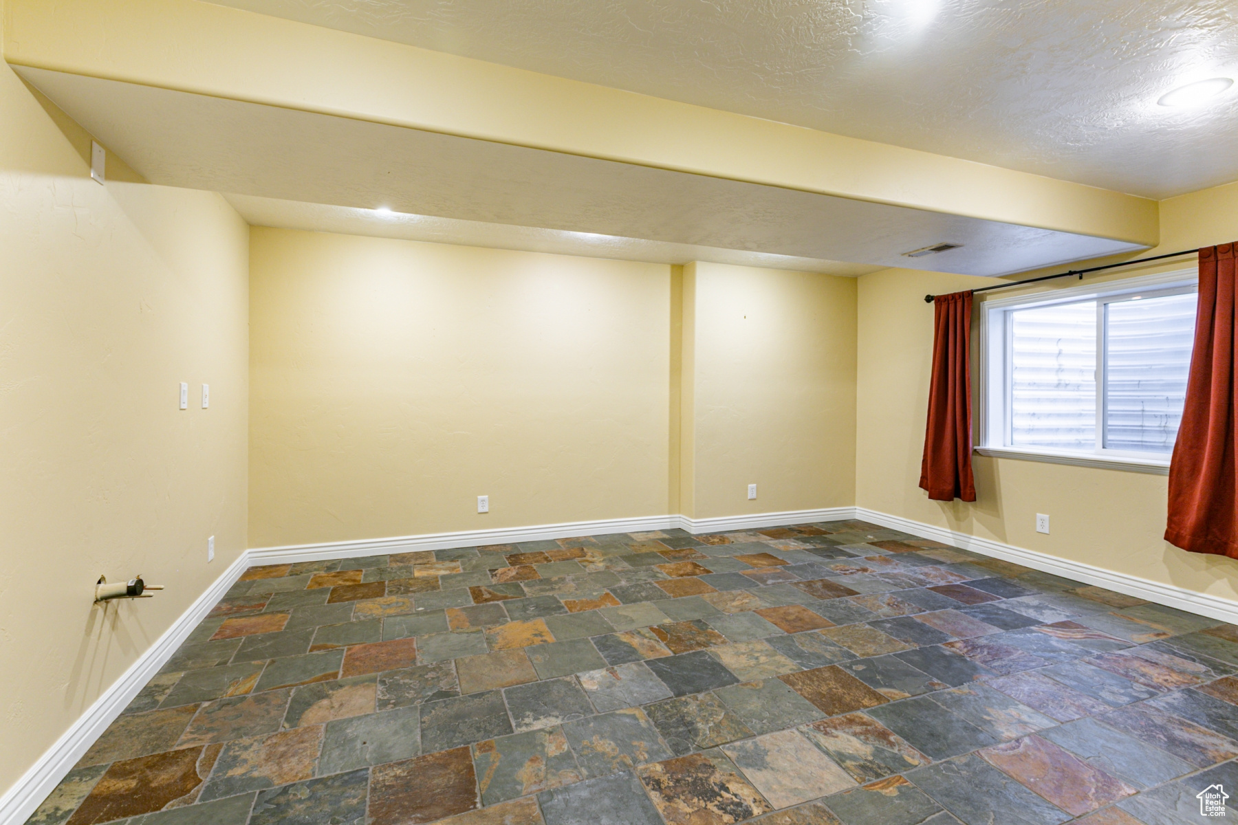 KENNECOTT - Residential