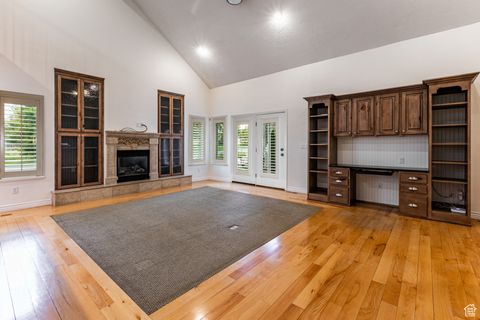 Tiny photo for 4536 W SILENT RAIN DR, South Jordan, UT 84009 (MLS # 2109913)