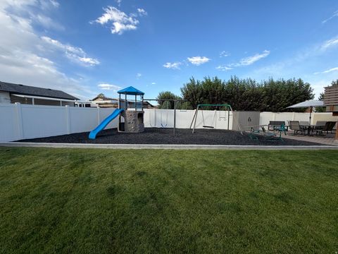 Tiny photo for 6278 S HURSTBOURNE CIR W, Taylorsville, UT 84129 (MLS # 2163550)