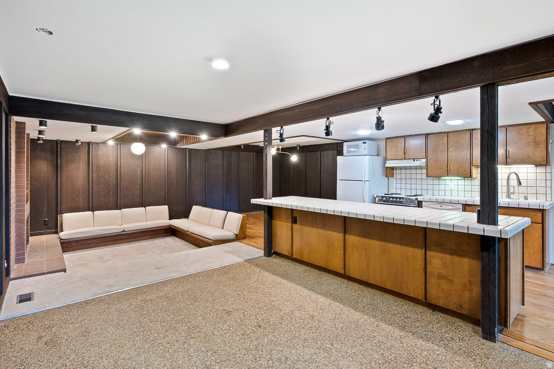 SHERWOOD HILLS - Residential