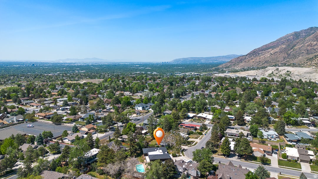 SHERWOOD HILLS - Residential
